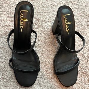 Lulus black strappy heels